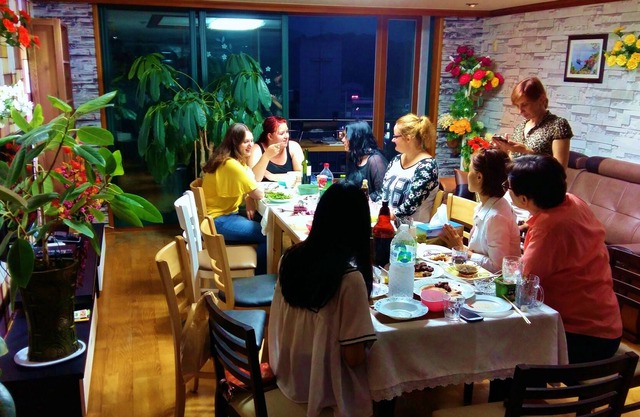 Women Era 1 (4 pax women only)