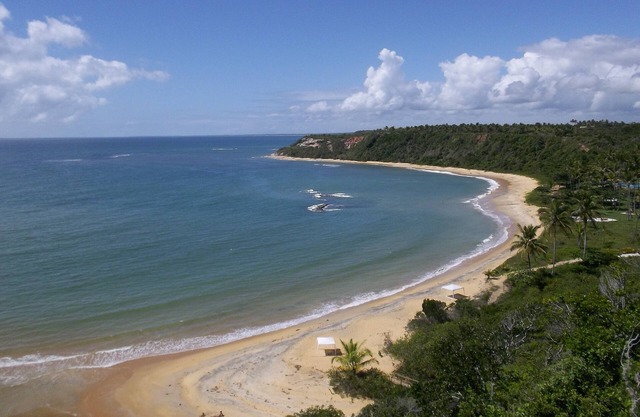 WONDERFUL BEACH BANGALO