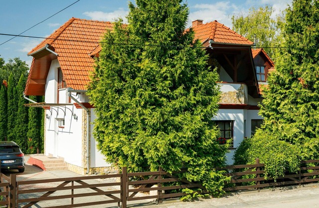 Wonderful private villa for 6 people with A/C, WIFI, TV, terrace, pets allowed and parking