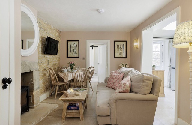 Wonderful, stylish, dog friendly - Flat 1 Martins House