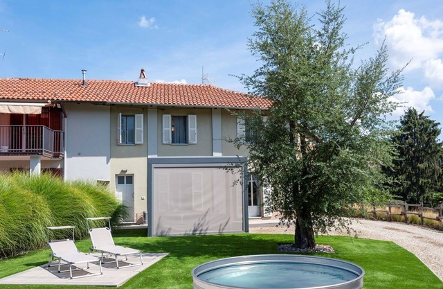 Wonderful villa for 4 guests with private pool, WIFI, TV, terrace and parking