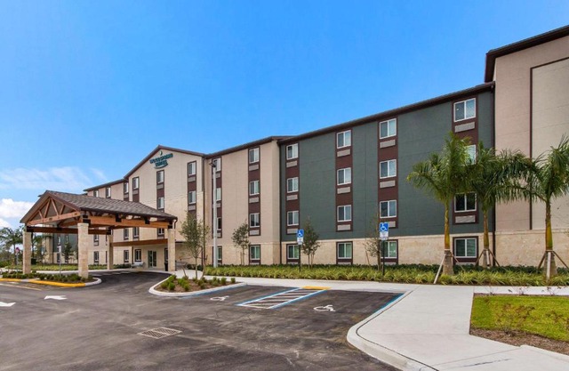 WoodSpring Suites Tamarac