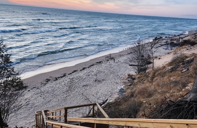 Woodsy Lake House @ Lake Michigan SPeCiaL 8/23-8/28 1000 <4 family members