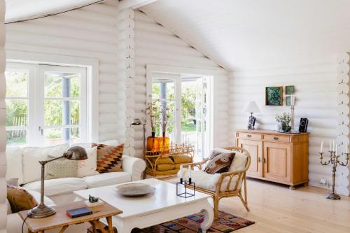 Wunderschönes, Individuelles Blockhaus Mit Pool Im Hinterhof