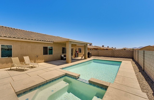 Year-Round Yuma Escape Near Dtwn: Pets Welcome!