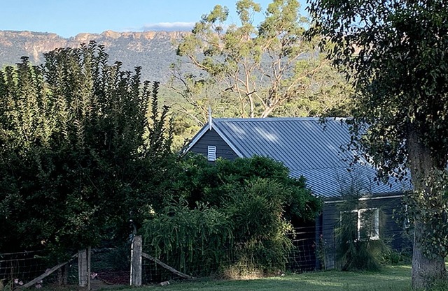 Yilawura - A stylish country cottage on 125 acres