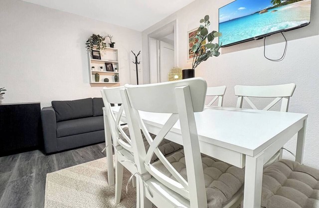 Zentrale Stgt Gruppenbasis – 8 Pers.