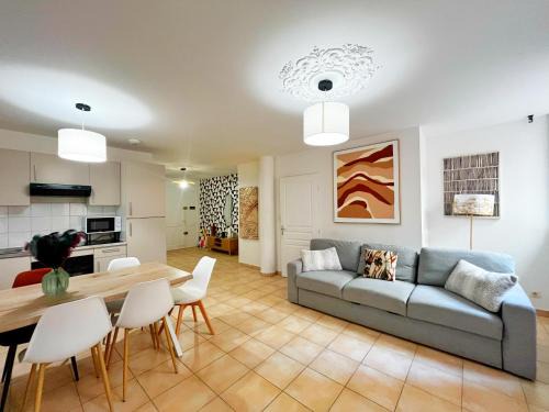 Zola - Appartement 6 personnes - check in h24 - wifi