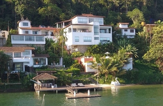 Zurk Beach House