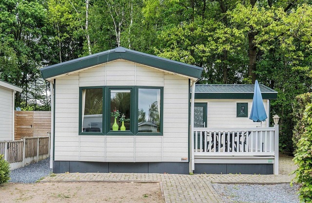 Zwaluwlaan 607 - Two Bedroom Resort, Sleeps 4