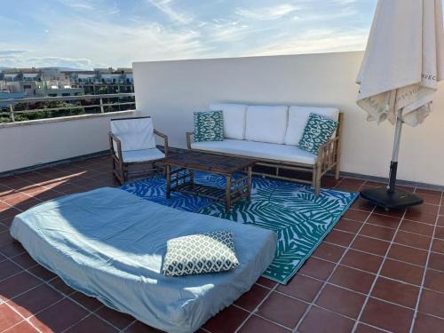 San Jorge Apartment | Ático Premium con Azotea, Pádel y Piscina