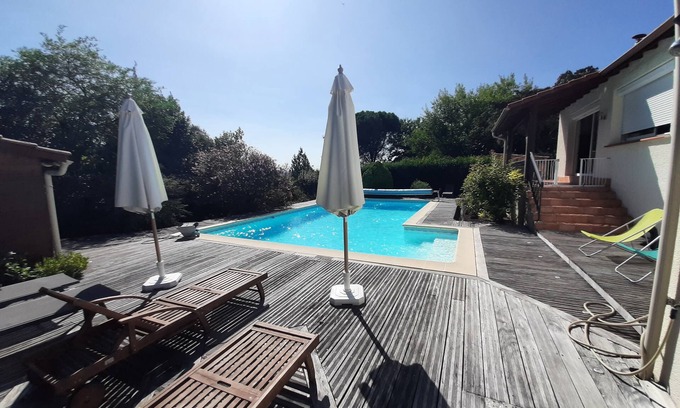 Bon-Encontre House | Évasion au Sud-Ouest : Villa de Charme avec Piscine, Proche Nature et Loisir
