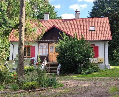 gmina Pawłow House | Świętokrzyskie Dworek Radkowice Kasztanowa Aleja