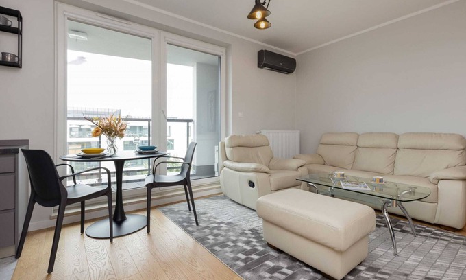 Bialoleka Apartment | Światowida 16 | Modern Apartment | Parking