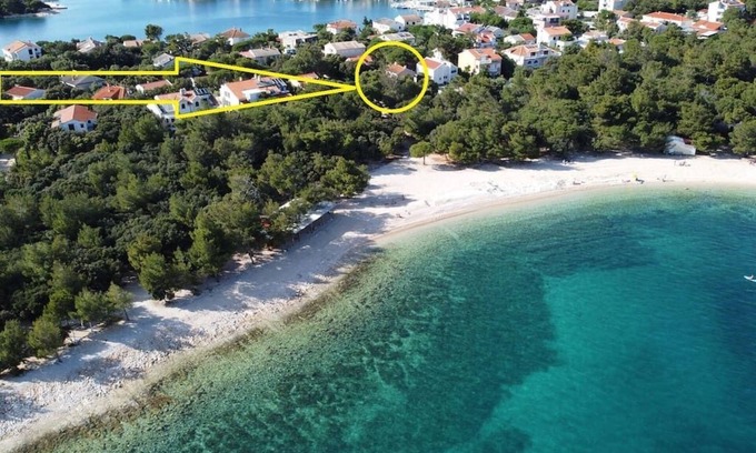 Simuni Apartment | Šimuni holiday home beachfront
