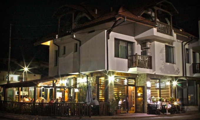 Zlatograd House | Бялата къща