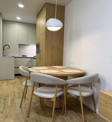 Cherkasy Apartment | Видові апартаменти з видом на Дніпро та басейн