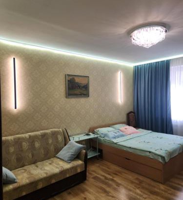 Irpin Apartment | Затишна, домашня 43м в тихому зеленому місці Поруч Центральний парк Університет