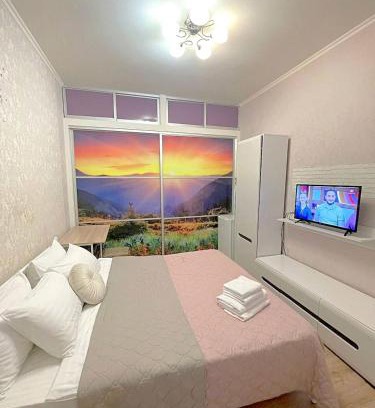 Sukhinovka Apartment | Лавандовий світанок Однокімнатна квартира біля ЦУМу в центрі Полтави Мережа AlexApartments Документи для відряджень Безконтатне заселення 24-7
