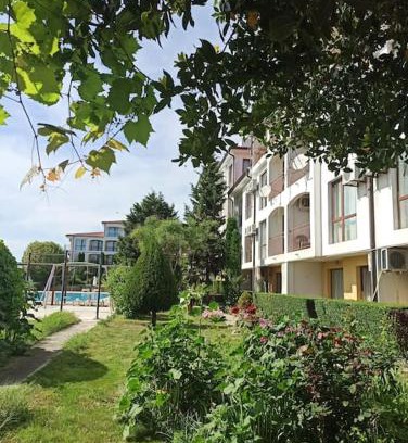 Ravda Apartment | Простор, панорамы и воздух в 3х комнатной квартире
