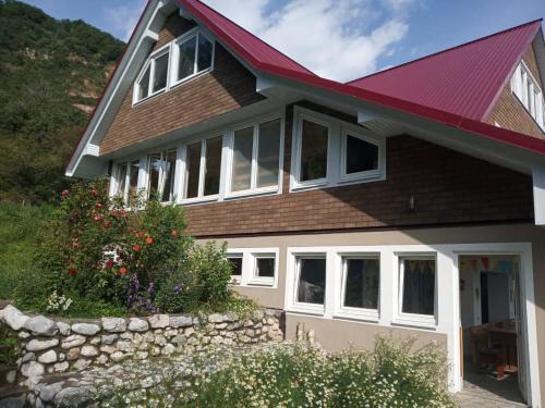 Kyrgyzstan House | Уютный дом