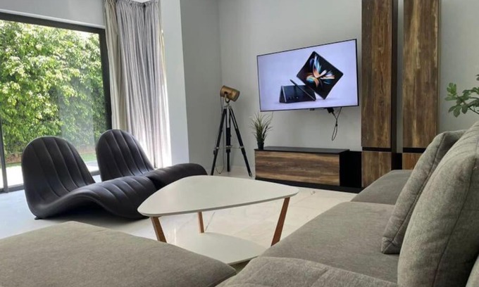 New Cairo Apartment | شقة ارضي بجاردن مودرن للايجار