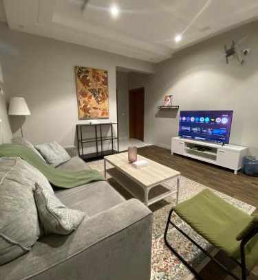 Tabuk Apartment | شقة بغرفتي نوم بالقرب من المطار