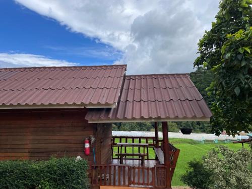 Ban Luang House | บ้านพักเคียงนา
