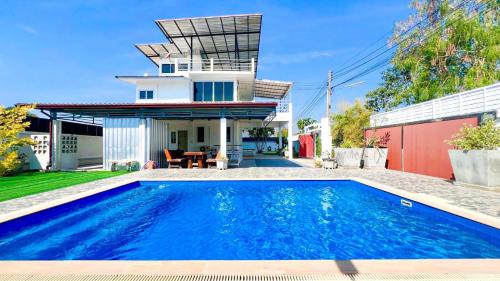 Phla House | บ้านย่าพลูวิลล่าพลาบ้านฉางระยอง