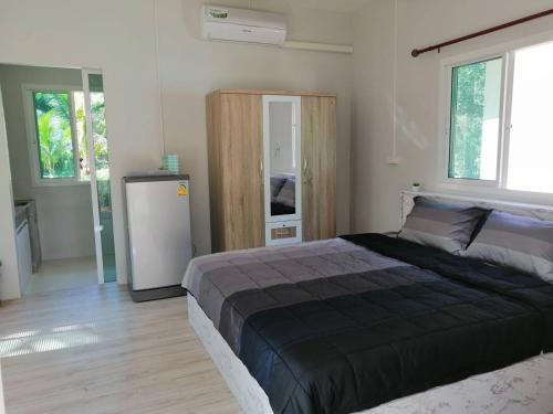 Bang Bao Bay House | บ้านสวนคุณตา Baan Suan Khun ta