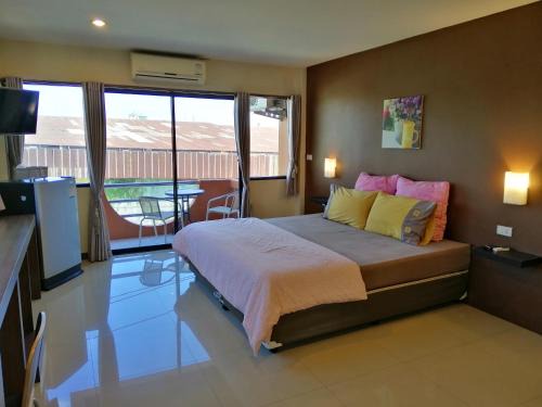 Ayutthaya Hotel | ศรีกรุงดีลักซ์โฮเตล