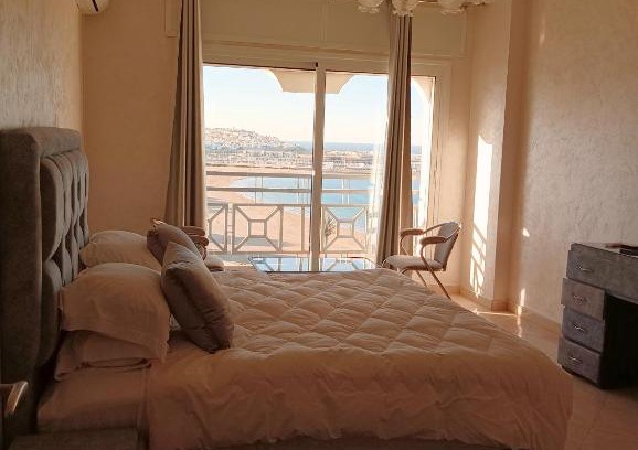 Tangier Apartment | 位于 丹吉尔 city center 的海景公寓