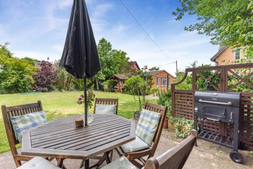 Thurlaston Cabin | 1 Bed in Lawnhead oc-w32576