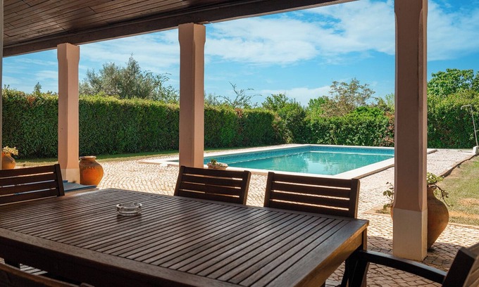 Paialvo Apartment | 1 bedroom Apartment (10 km from Tomar, the Templar City. Pets welcome)