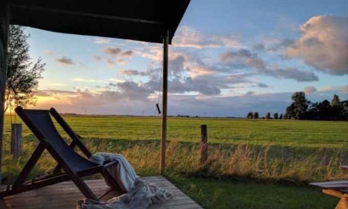 Oosterwolde Bed & Breakfast | 1 bedroom bed and breakfast in oosterwolde
