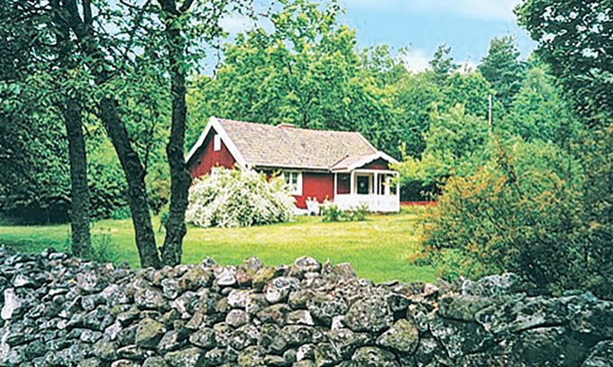 Blomstermala House | 1 bedroom lovely home in Blomstermåla