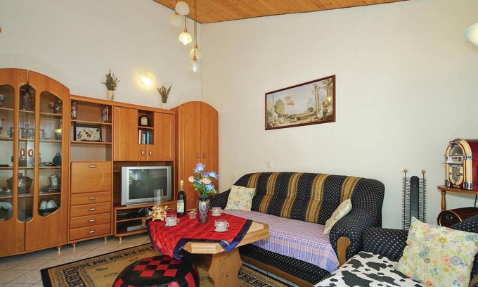 Cervar Porat House | 1 bedroom nice home in Cervar Porat