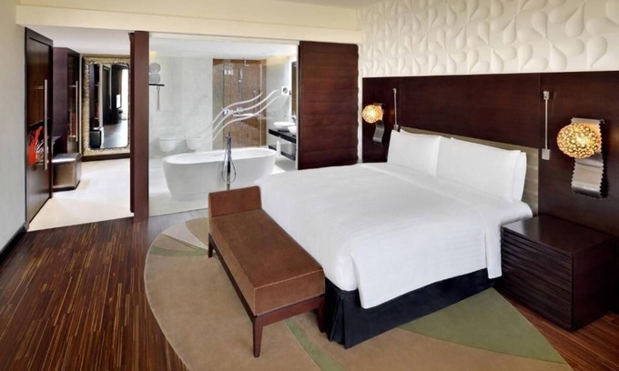 Khalifa City Apartment | 1 Bedroom Suite Near Al Forsan Village