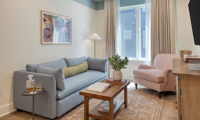 12 South Condo | 1 Bedroom Suite | Rooftop, Courtyard