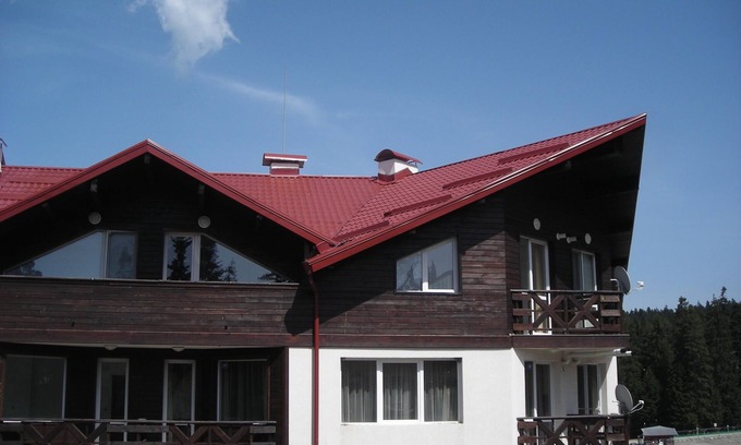 Borovets Apartment | 1 Bedroom top floor apartment mountain views - 100 metres from ski lifts
