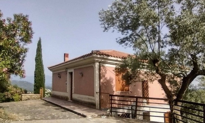 Rutino Villa | 1 Bedroom Villa in Campania