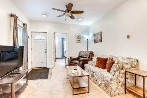 Corning Apartment | 1 Mi to Dtwn Pet-Friendly Corning Retreat