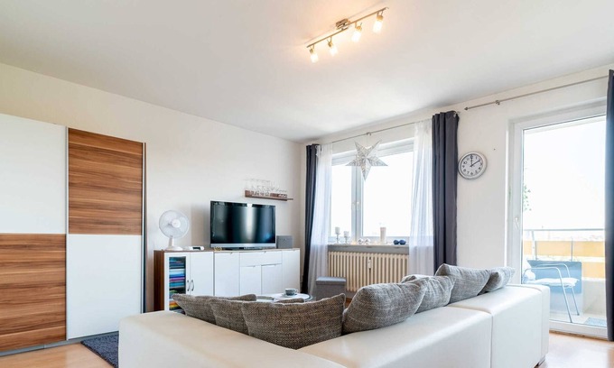 Burg Apartment | 1 room apartment | ID 6841 | WiFi-Apartments