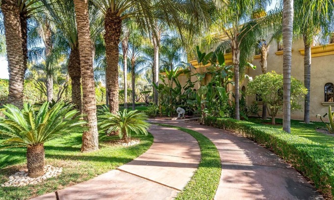 Medina Villa | 10 bedroom villa in marrakech