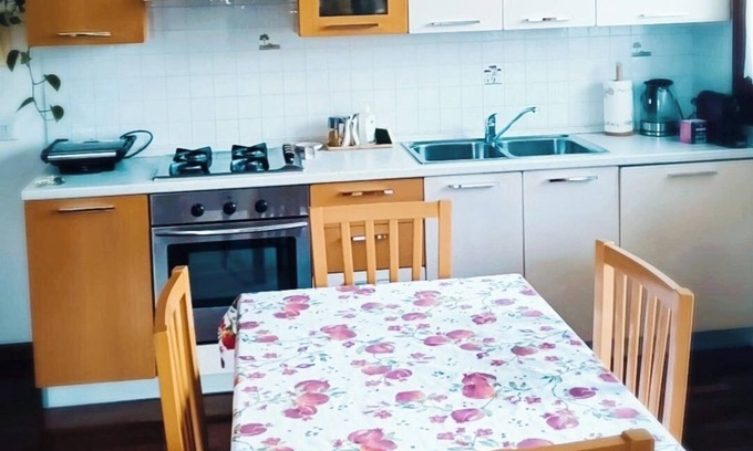 Treviso Apartment | 10 minutes from Treviso airport.Quiet location suitable for families.