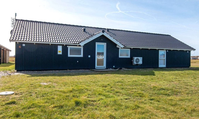 Harboore House | 10 person holiday home in Harboøre