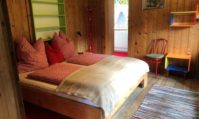 Oetztal-Bahnhof Apartment | 100 m² Apartment ∙ 3 bedrooms ∙ 8 guests
