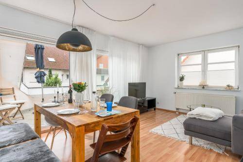 Dreieich Apartment | 100 m² Apartment ∙ 3 bedrooms ∙ 7 guests