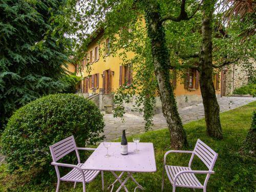 Tavernerio Apartment | 100 m² Apartment ∙ 2 bedrooms ∙ 4 guests