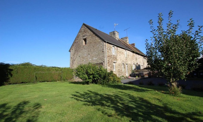 Baudre House | 100 m² Gîte ∙ 2 bedrooms ∙ 4 guests